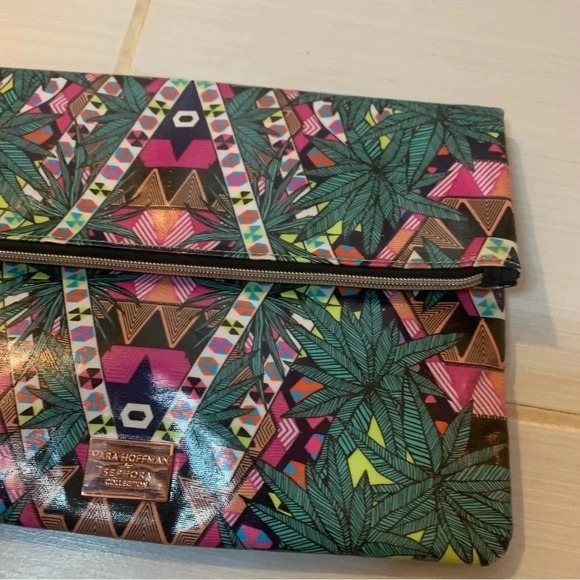 Mara Hoffman Sephora Kaleidoscope Geometric Clutch - Picture 5 of 10